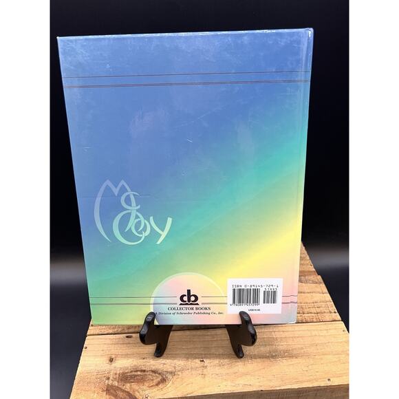 McCoy Pottery Collectors Reference and Value Guide by Hanson, Bob; Nissen, Graig - Picture 5 of 8